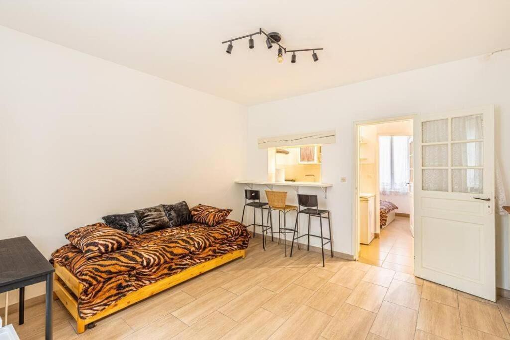 Photo of Livingroom in Bondy