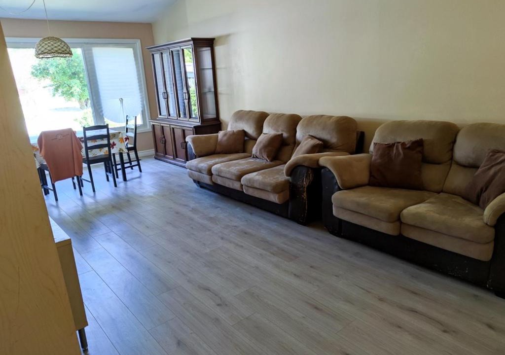 Photo of Livingroom in Unionville
