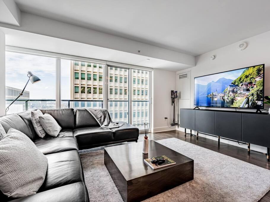 Photo of Livingroom in Bay Cloverhill