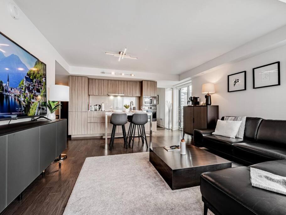 Photo of Livingroom in Bay Cloverhill
