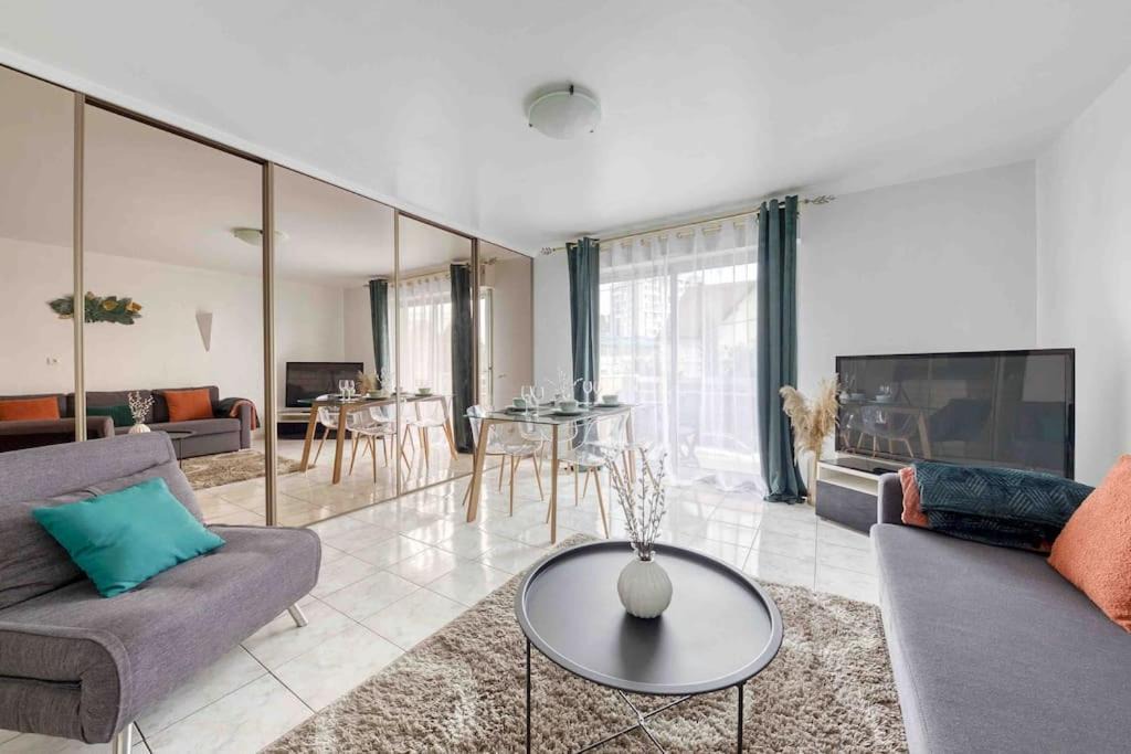 Photo of Livingroom in Sevran