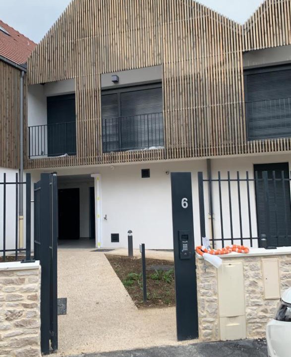 Photo of Buildings in Torcy