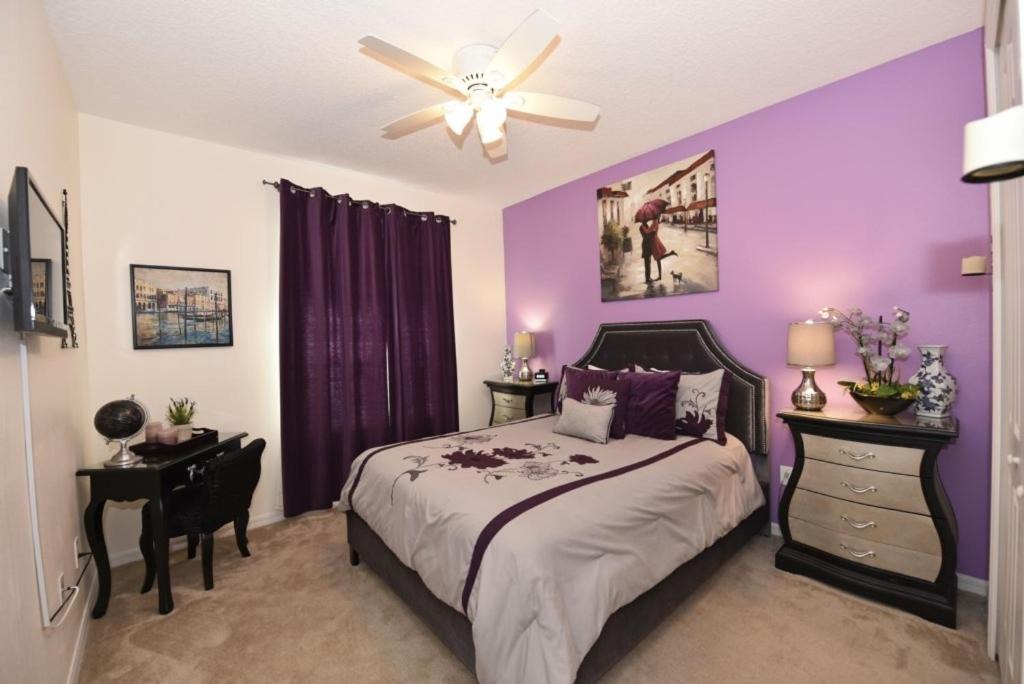 Photo of Bedroom in Watersong