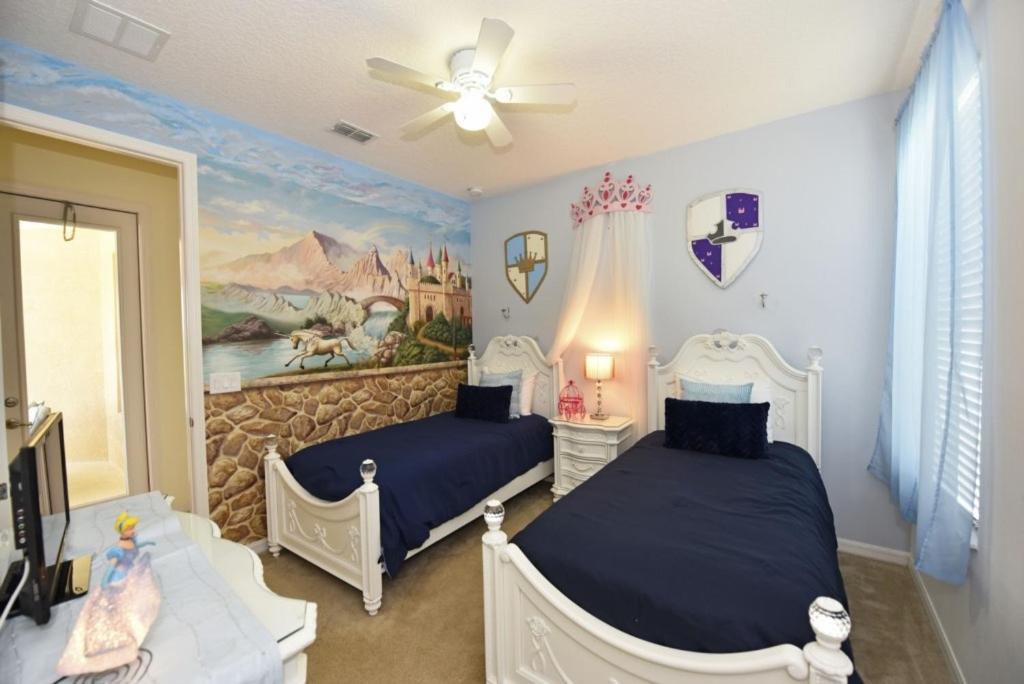 Photo of Bedroom in Watersong