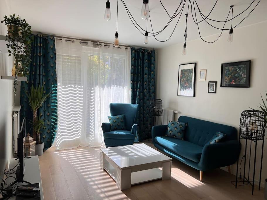 Photo of Livingroom in Petit Nanterre
