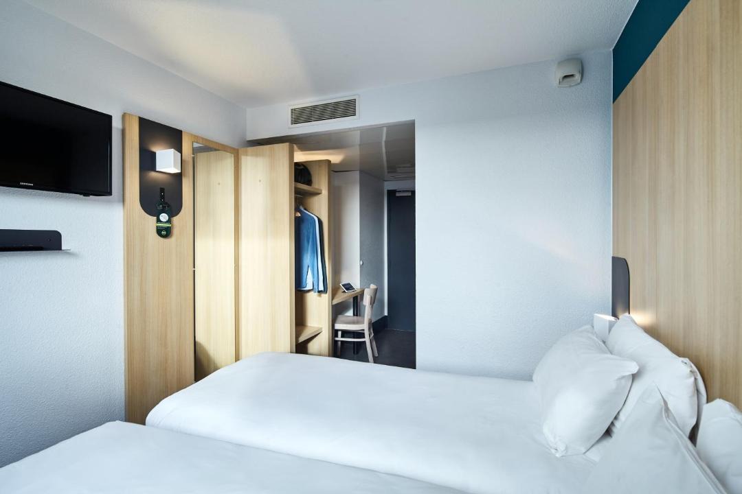Photo of Bedroom in Gonesse