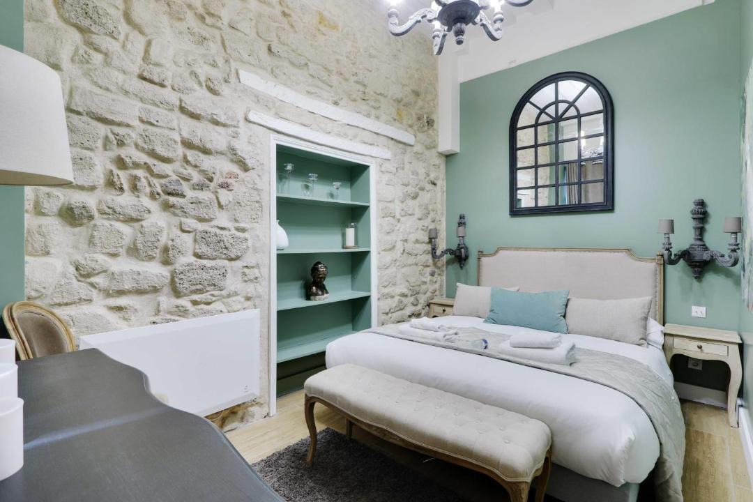 Photo of Bedroom in Val-de-Grace