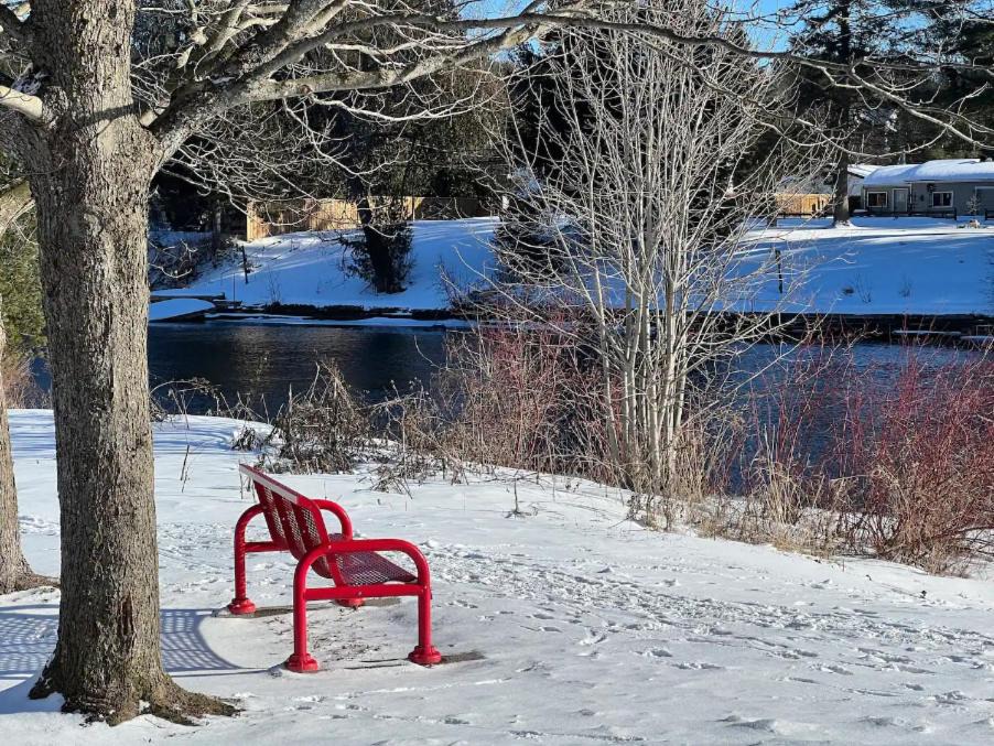 Photo of Others in Bracebridge