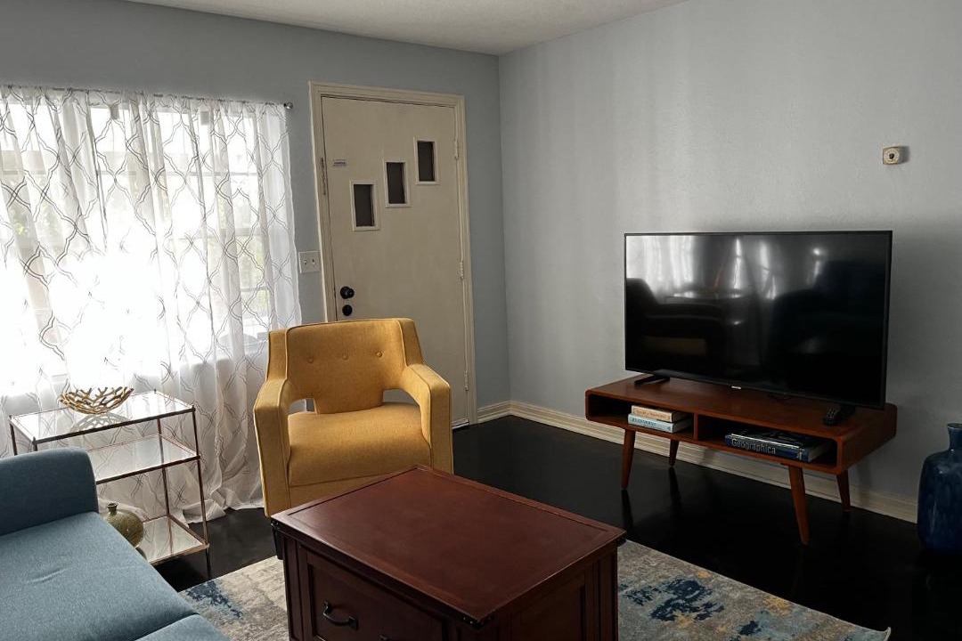 Photo of Livingroom in Dixieland