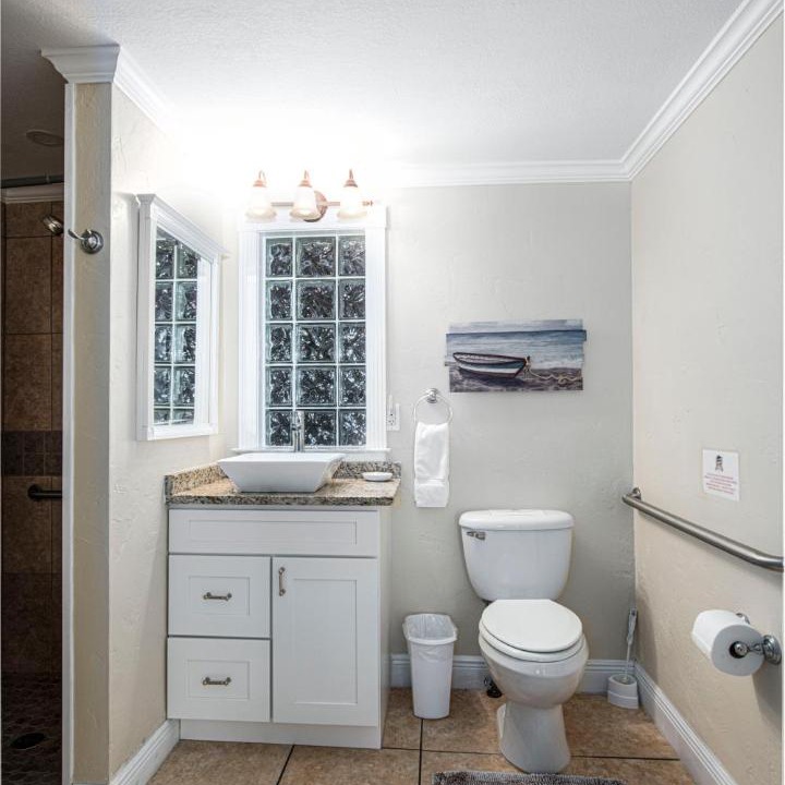 Photo of Bathroom in Ruskin