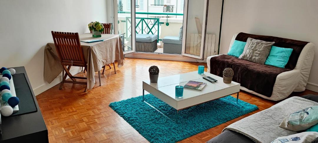 Photo of Livingroom in Rueil-Malmaison