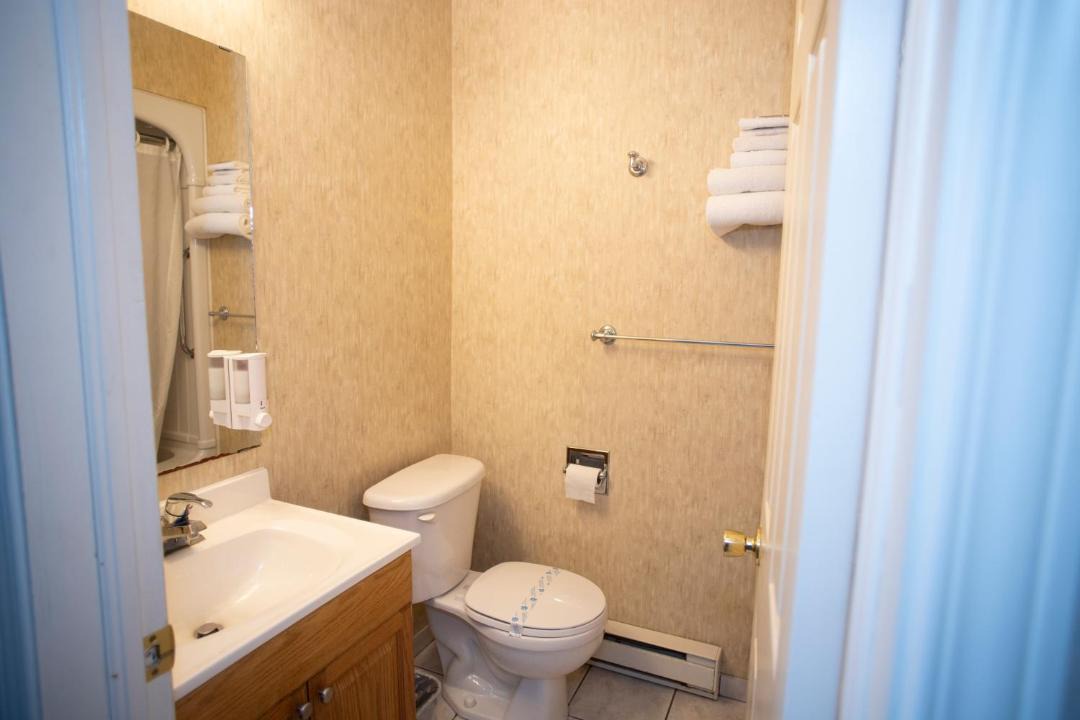 Photo of Bathroom in Listowel
