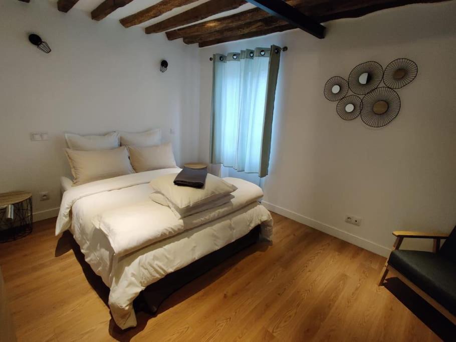 Photo of Bedroom in Bussy-Saint-Georges
