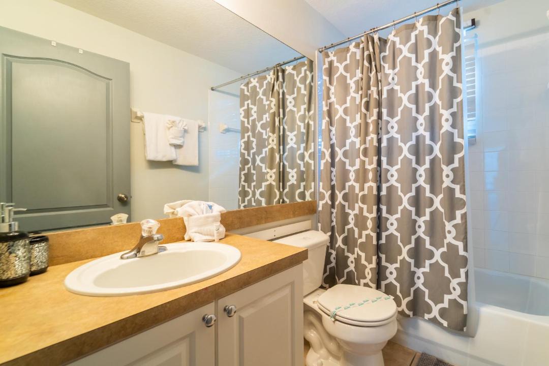 Photo of Bathroom in Tuscan Hills