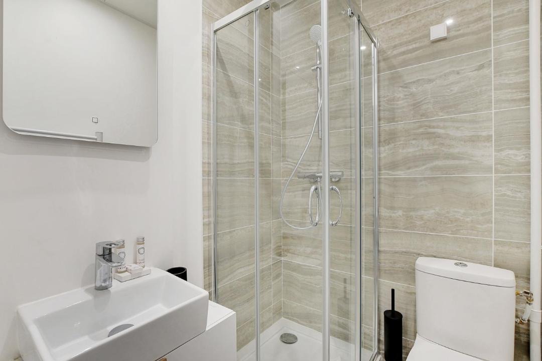 Photo of Bathroom in 18th Arrondissement