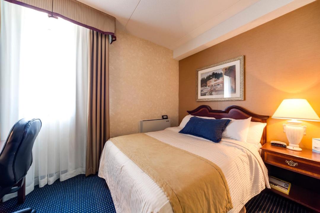 Photo of Bedroom in Gateway