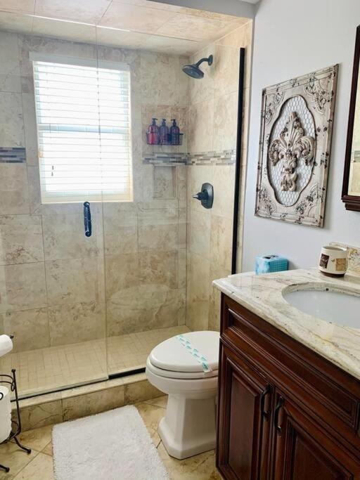 Photo of Bathroom in Lake Magdalene