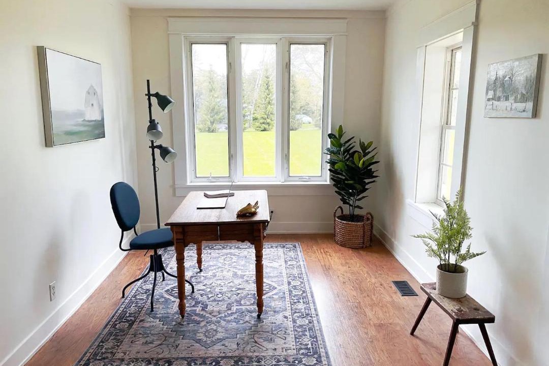 Photo of Livingroom in West Lake