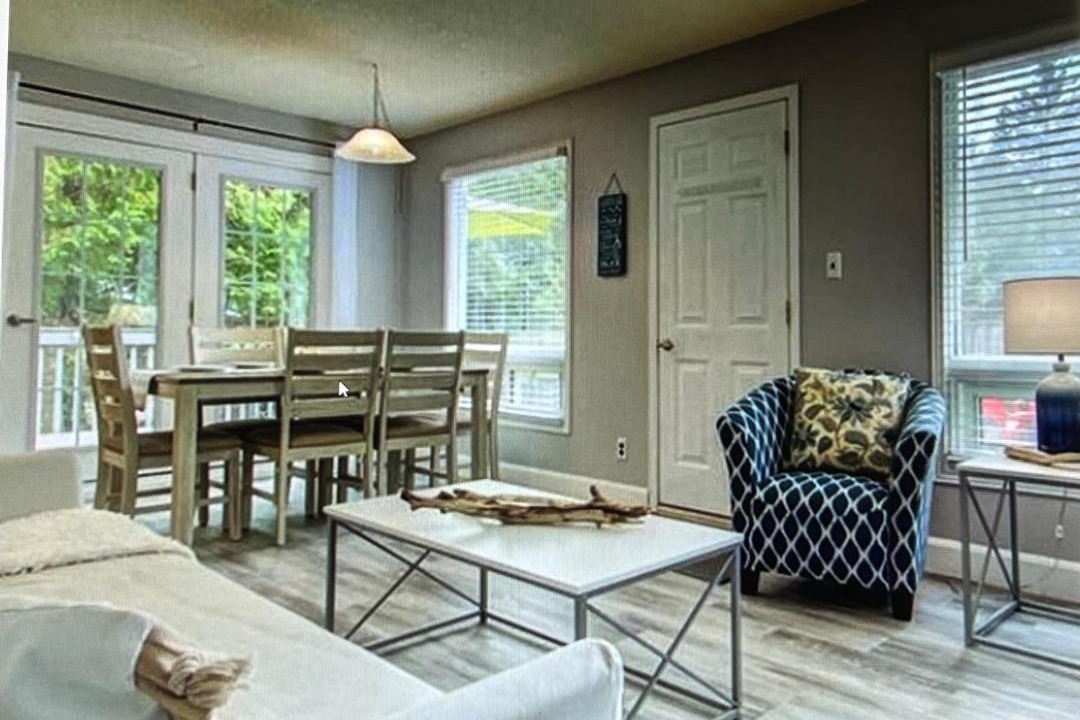 Photo of Livingroom in Sauble Beach
