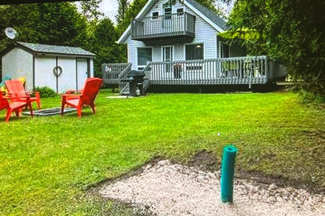 Photo of Buildings in Sauble Beach