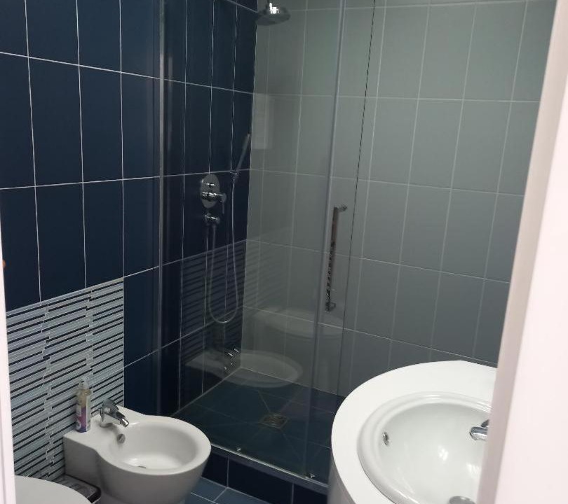 Photo of Bathroom in Neuilly-sur-Seine