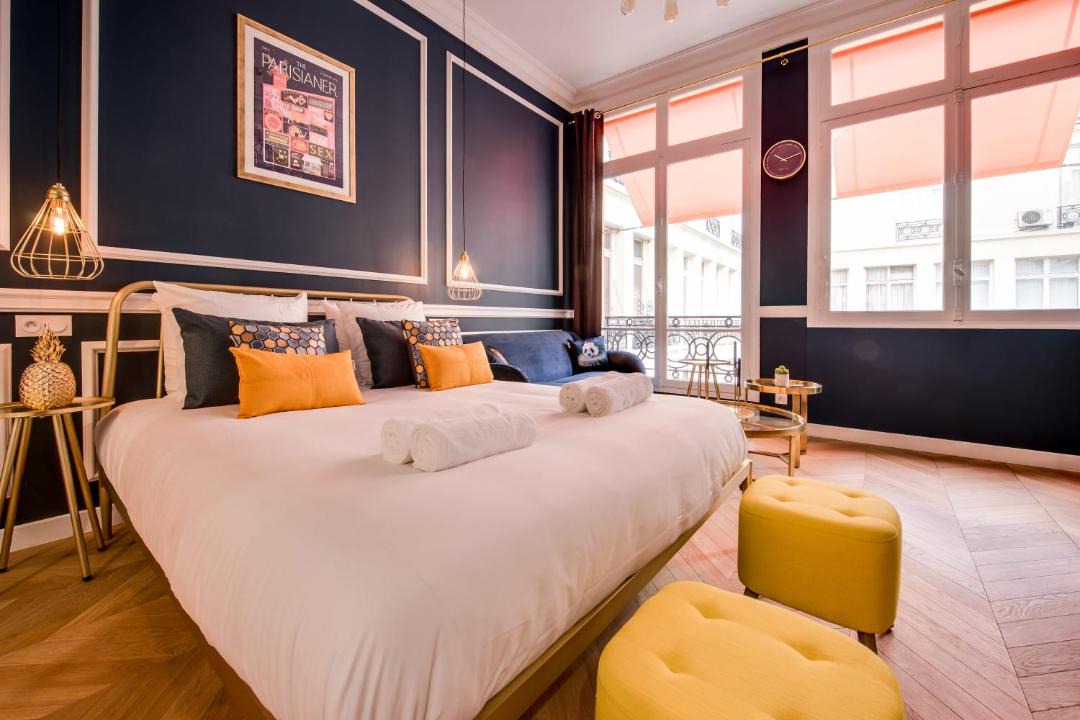 Photo of Bedroom in Faubourg-du-Roule