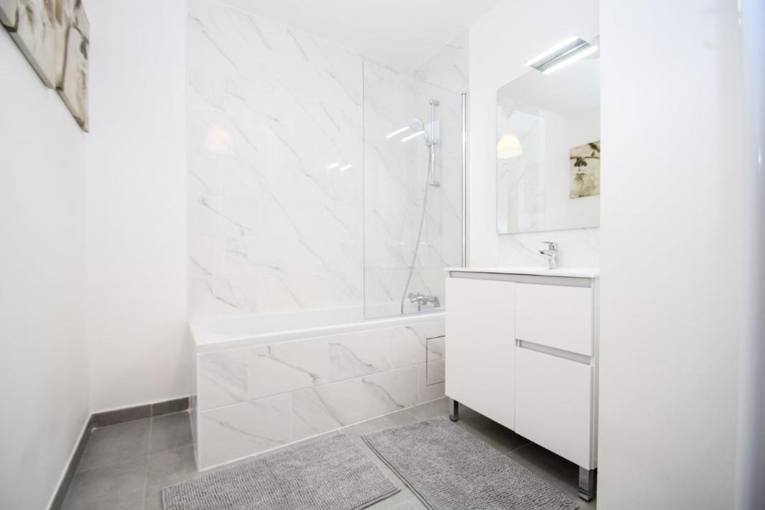 Photo of Bathroom in Rigollots