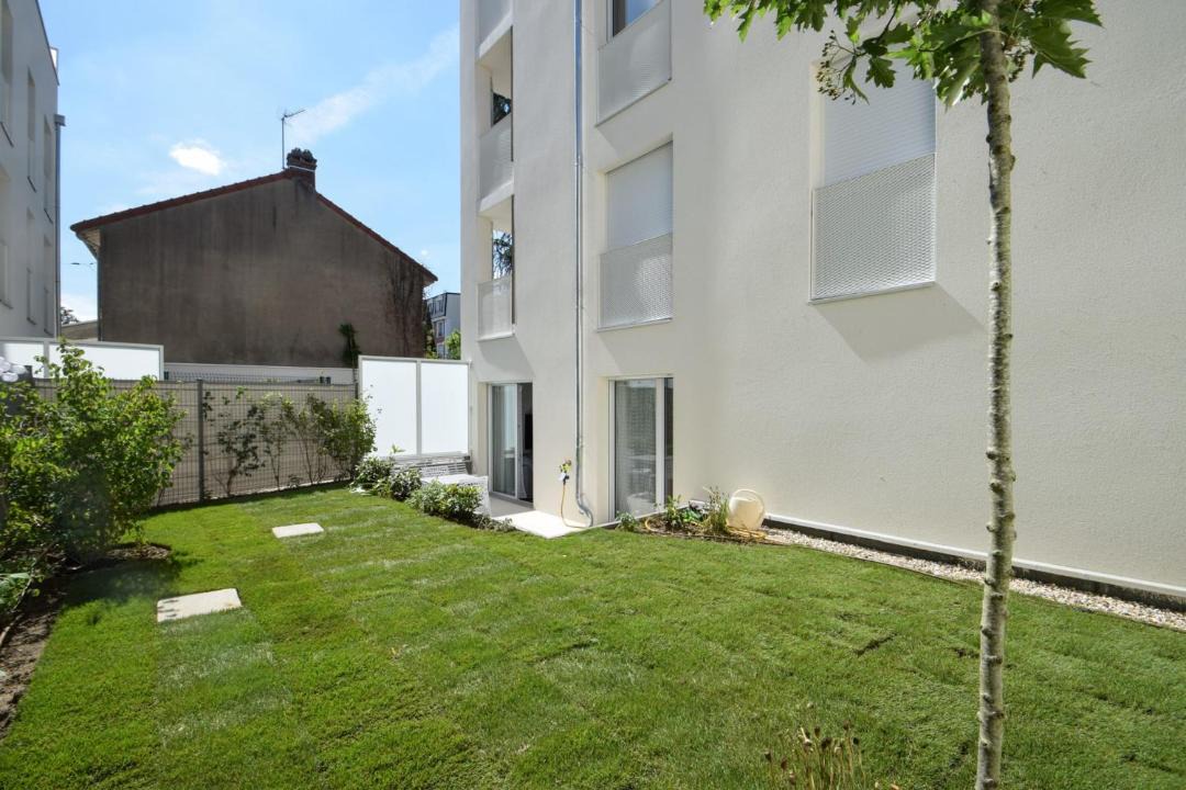 Photo of Buildings in Rigollots