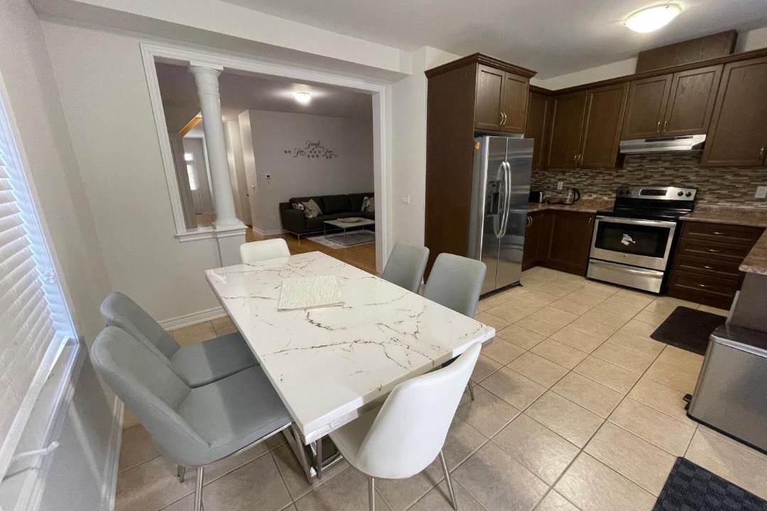 Photo of Livingroom in Brampton