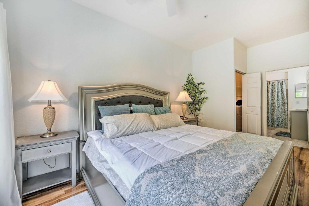 Photo of Bedroom in Venetian Bay Villages
