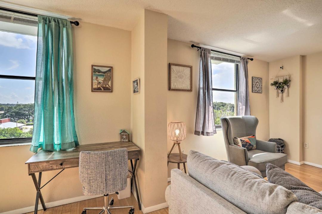 Photo of Livingroom in Clearwater