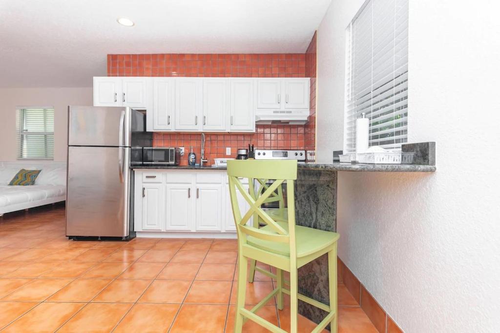 Photo of Kitchen in Lantana
