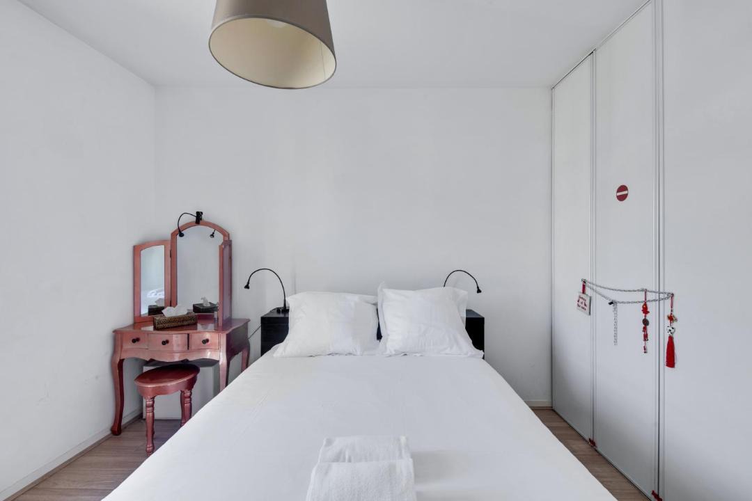 Photo of Bedroom in Clichy