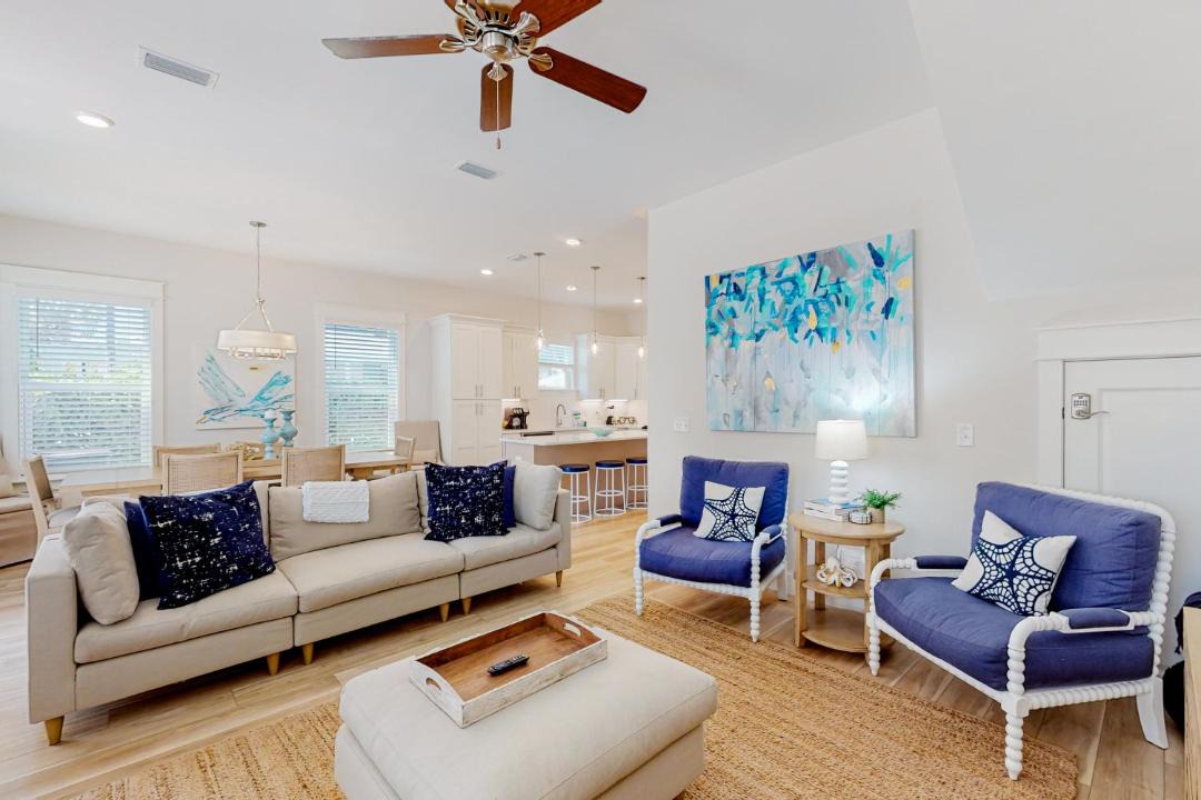 Photo of Livingroom in Dune Allen Beach