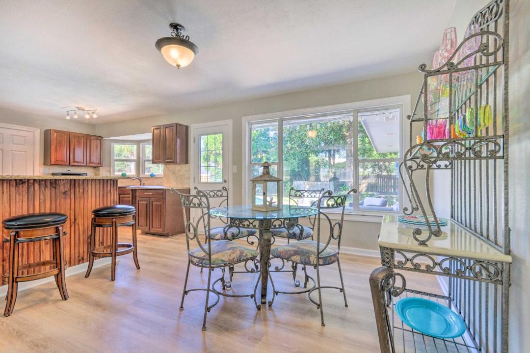 Photo of Livingroom in Fort Walton Beach