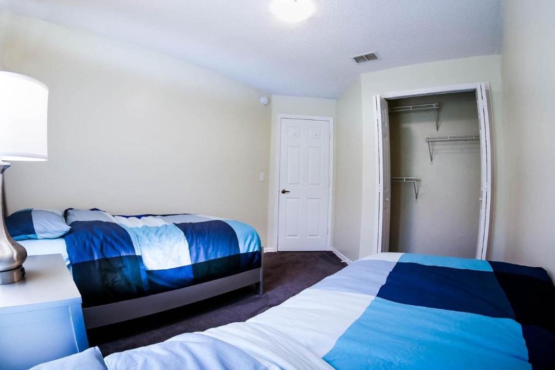 Photo of Others in Lake Davenport Estates