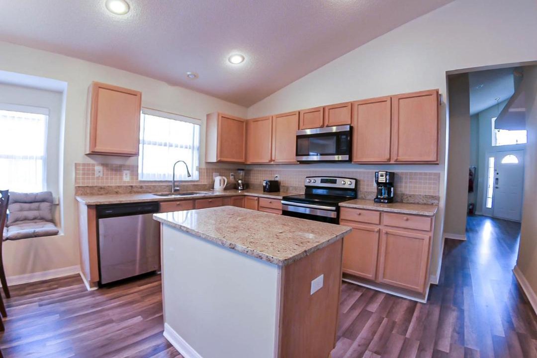 Photo of Others in Lake Davenport Estates