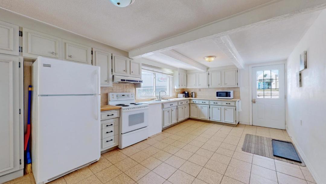 Photo of Kitchen in Wasaga Beach