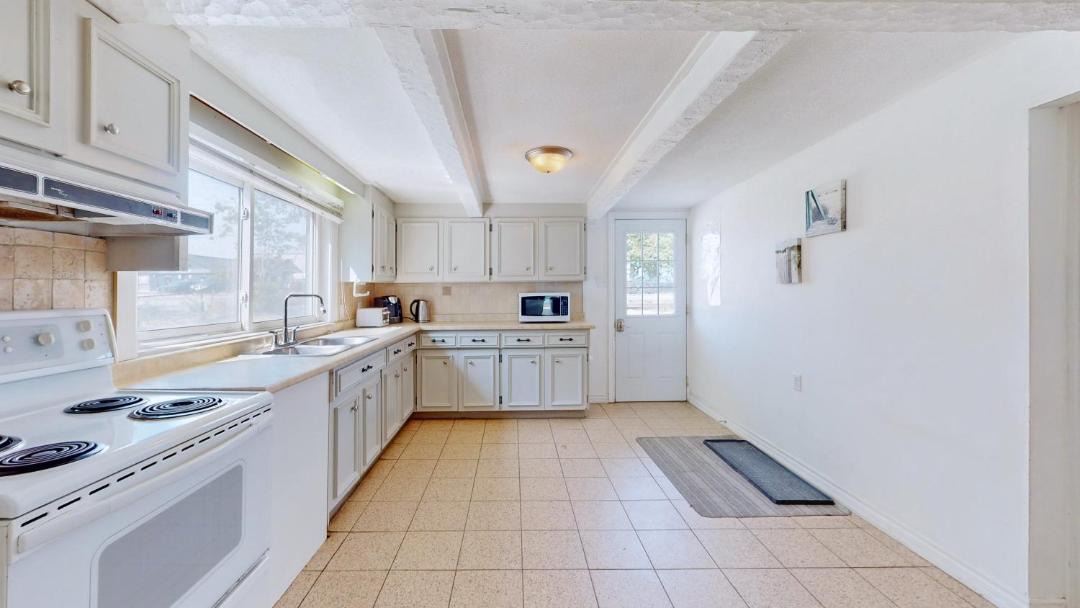 Photo of Kitchen in Wasaga Beach