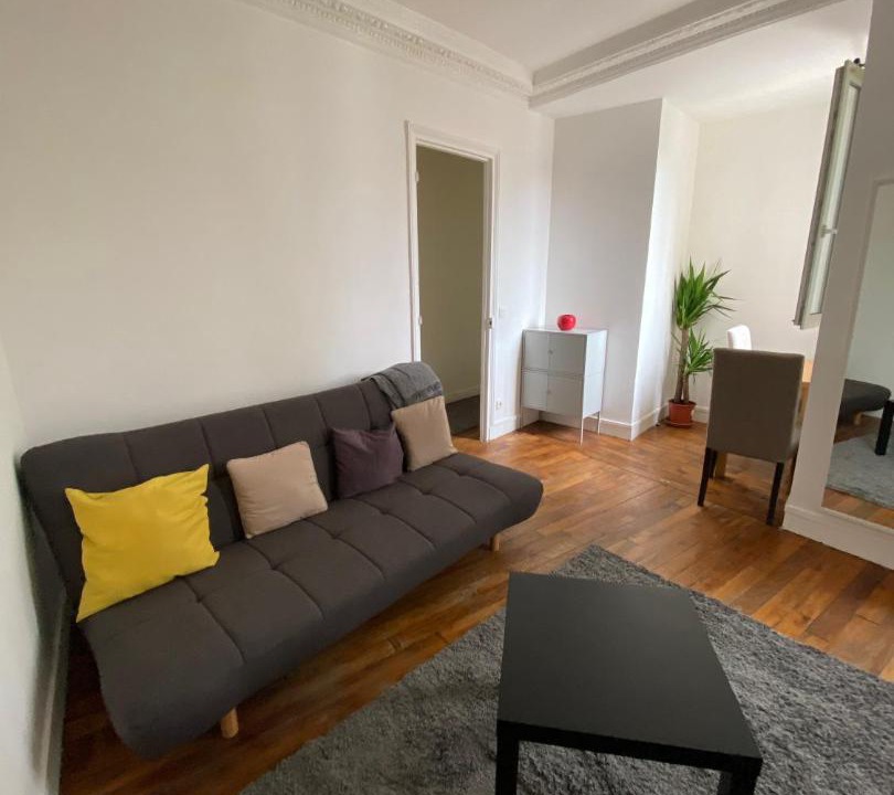 Photo of Livingroom in 15th Arrondissement