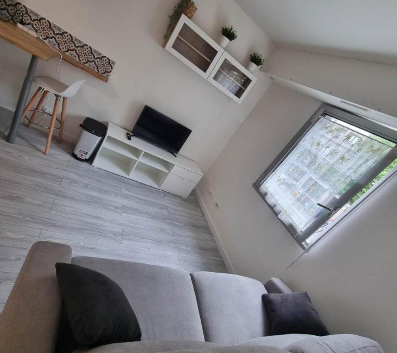 Photo of Livingroom in Chaville