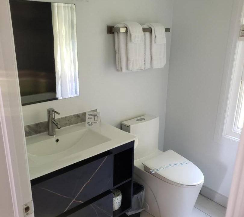 Photo of Bathroom in Tobermory