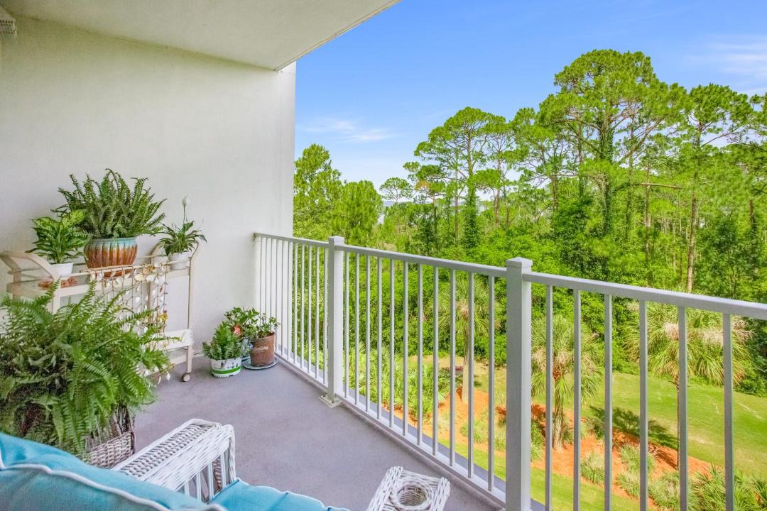 Photo of Patio Balcony in Baytowne Wharf