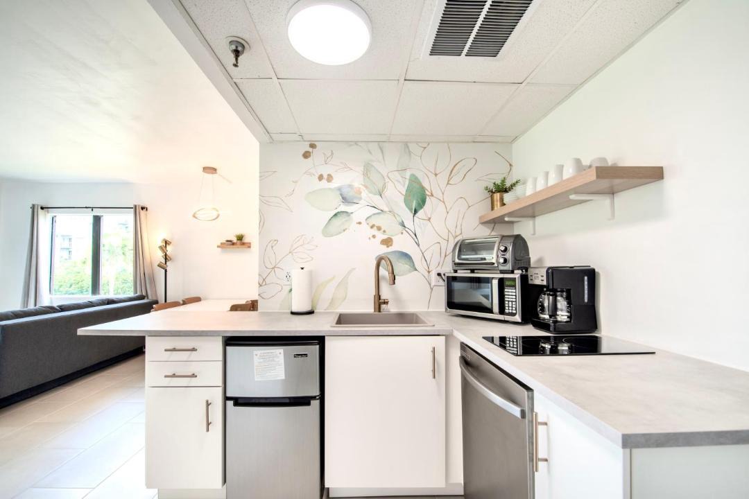 Photo of Kitchen in Florida Center