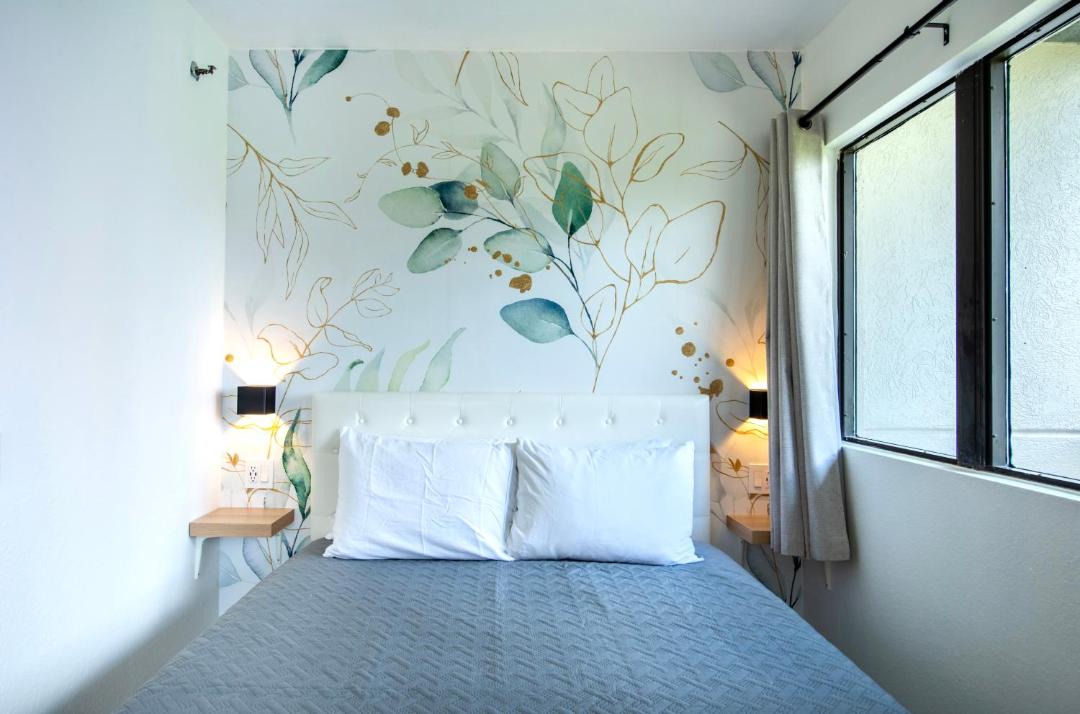 Photo of Bedroom in Florida Center