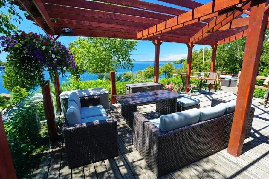 Photo of Patio Balcony in Tobermory