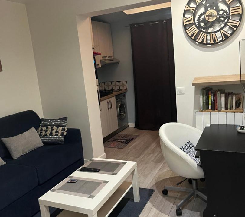 Photo of Livingroom in Rueil-Malmaison