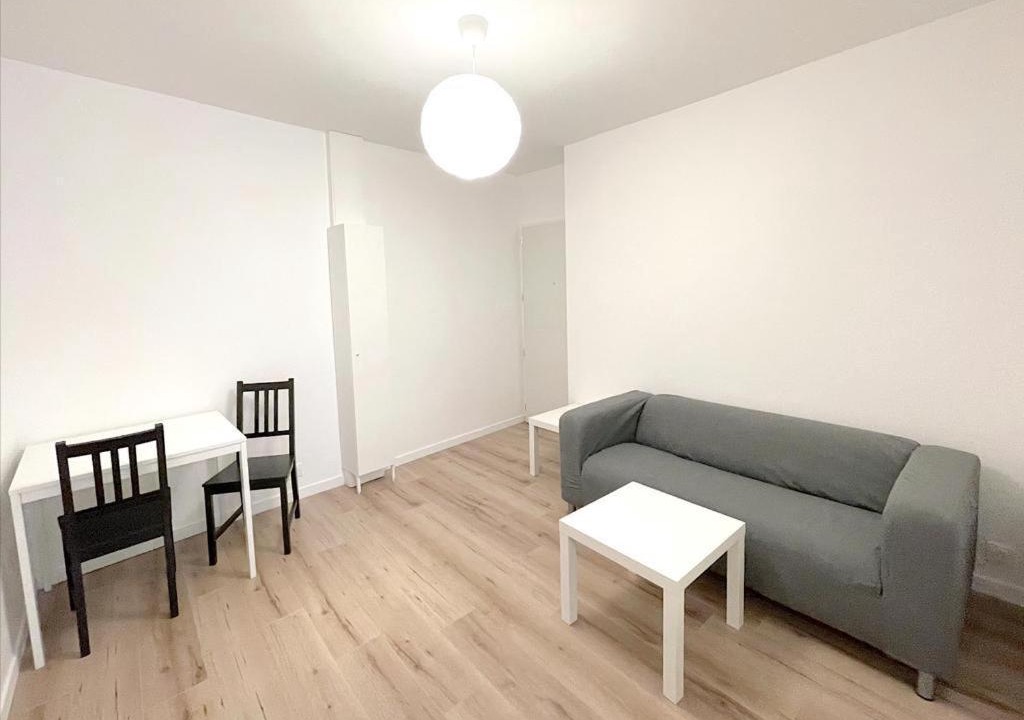 Photo of Livingroom in Pantin