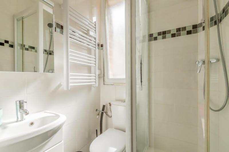 Photo of Bathroom in Levallois-Perret