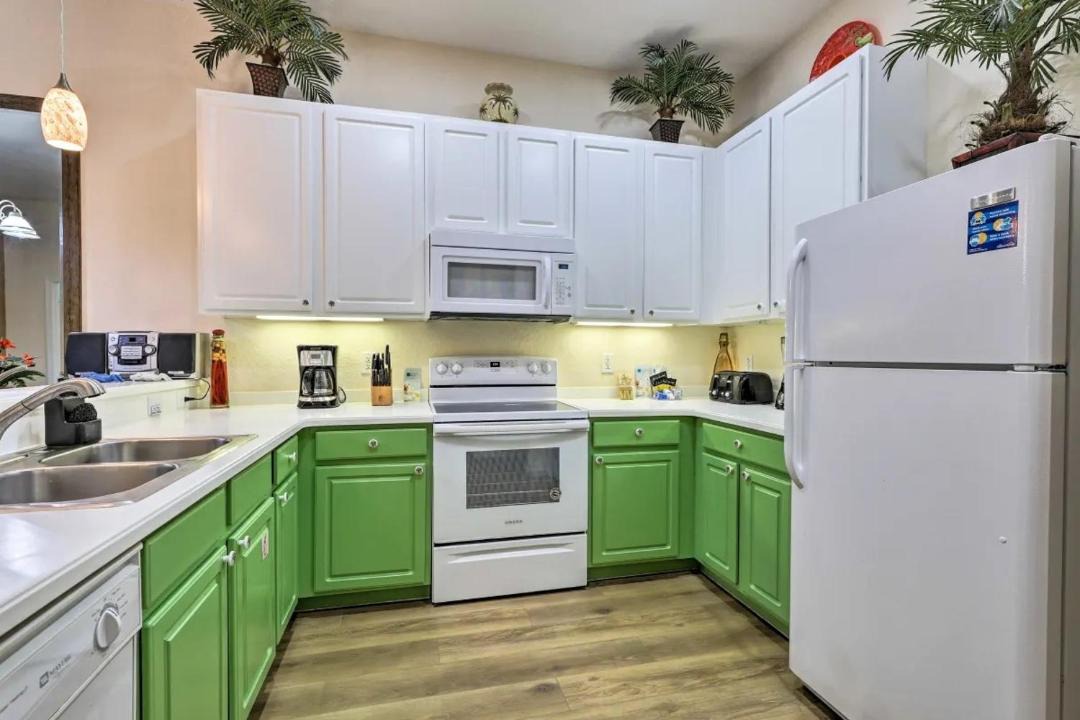 Photo of Kitchen in Bahama Bay